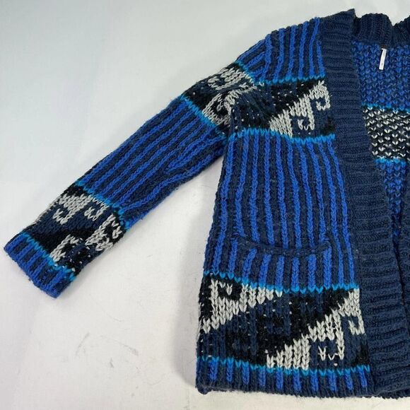Free People Time and again chunky Cardigan Size S Aztec Geometric Knit Sweater - Picture 4 of 11